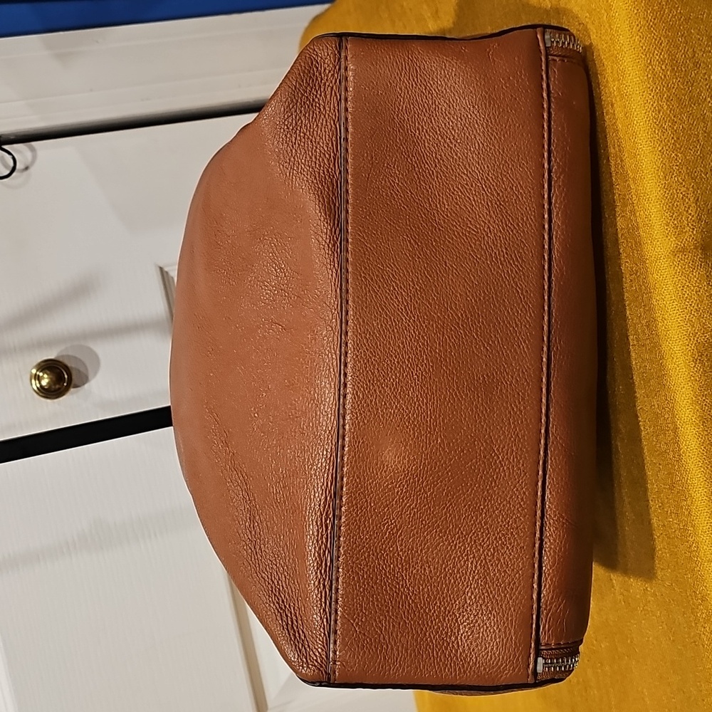 Michael Kors Sloane Leather Hobo Bag In Luggage Brown EUC - Picture 9 of 16